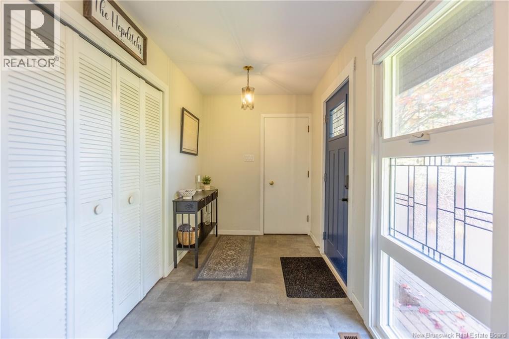 281 Main Street Property Photo 7