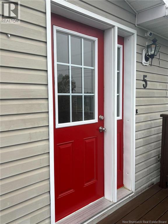 5 Sinclair Street Property Photo 4