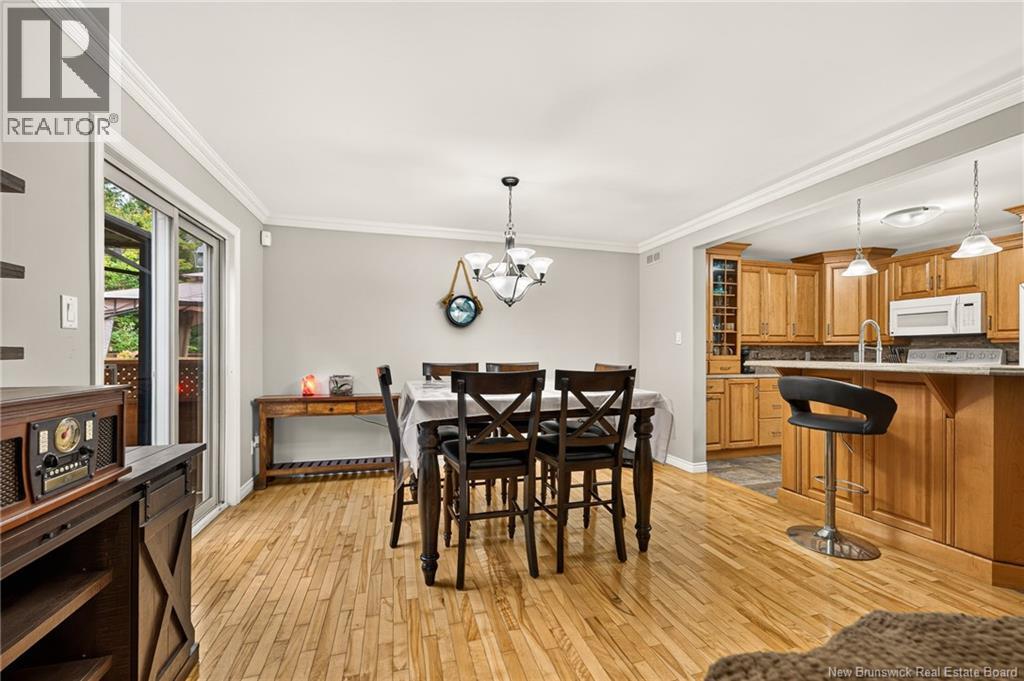240 Damien Street Property Photo 11