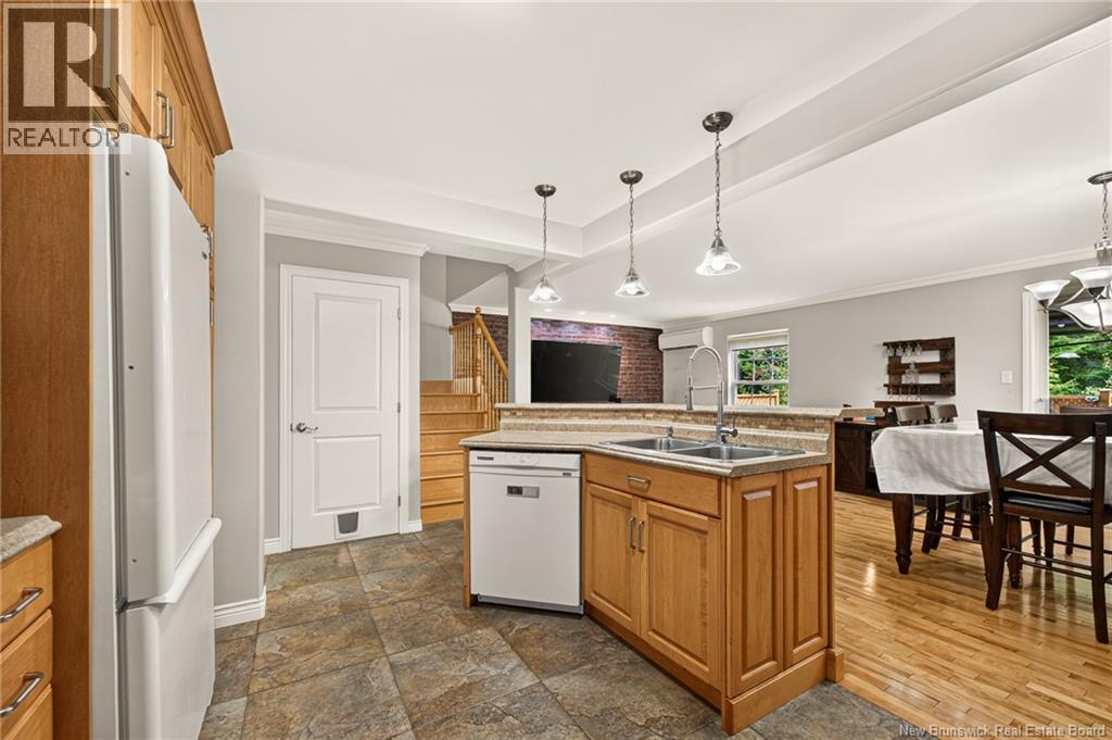 240 Damien Street Property Photo 18