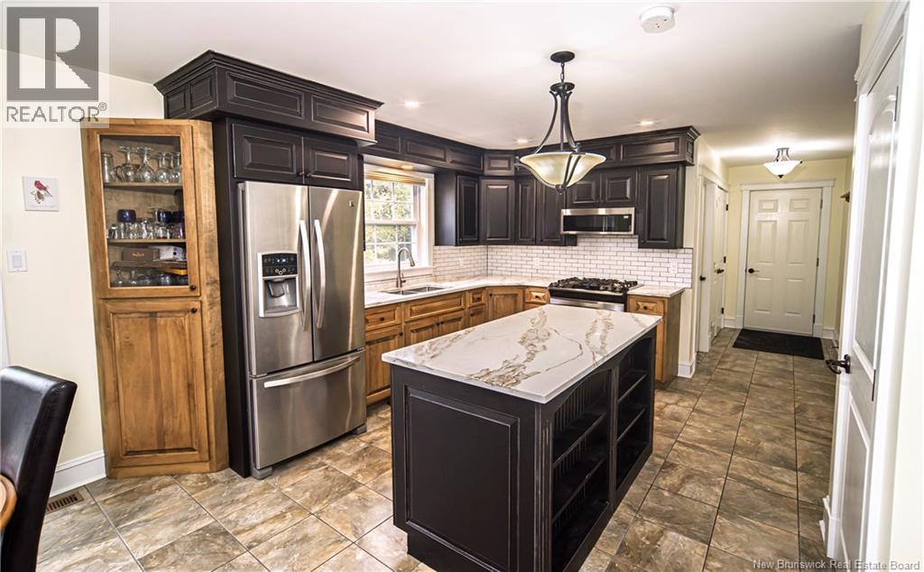 38 Red Maple Court Property Photo 6