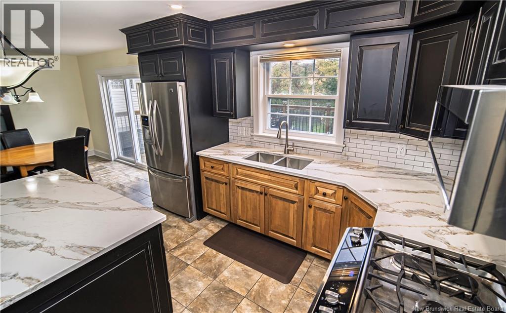 38 Red Maple Court Property Photo 10