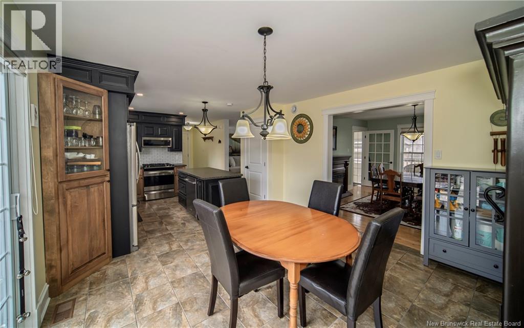 38 Red Maple Court Property Photo 13