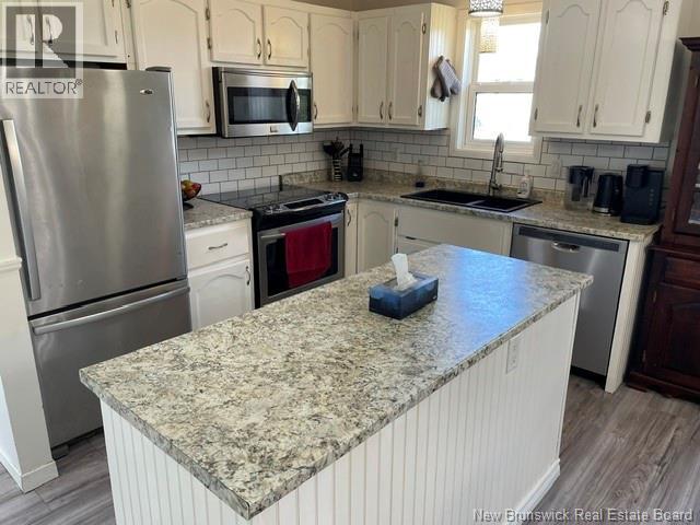 18 Partellow Street Property Photo 5