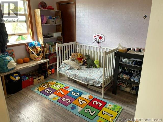 18 Partellow Street Property Photo 12