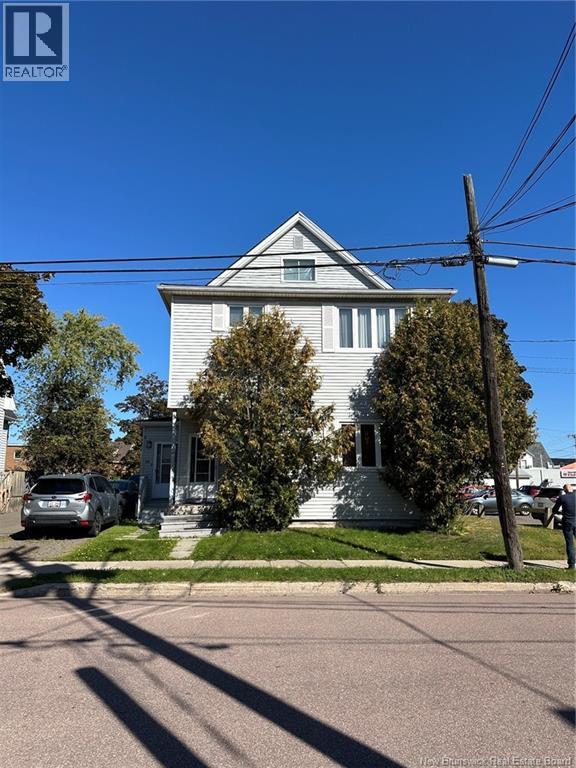 127-129 Archibald Street Property Photo 3