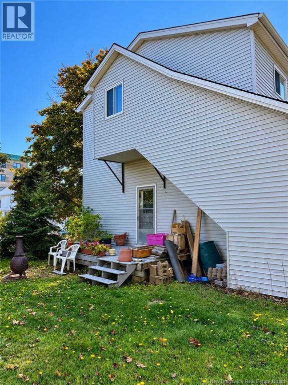 127-129 Archibald Street Property Photo 7