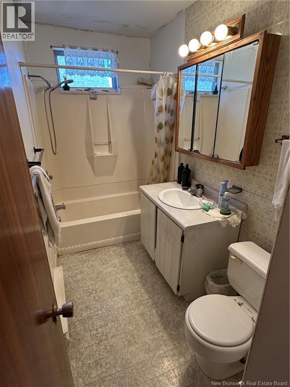 127-129 Archibald Street Property Photo 12
