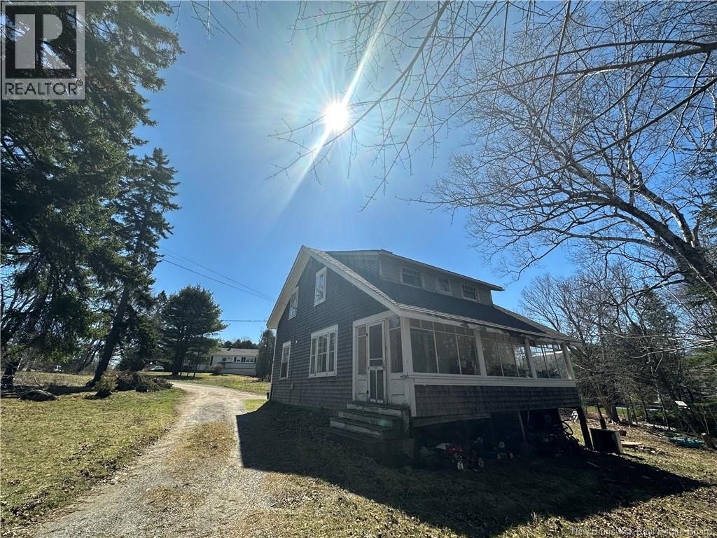 16 Clark Road Property Photo 10