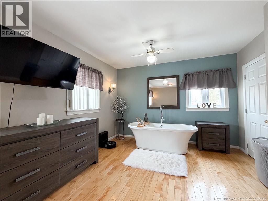 9 Stanley Street Property Photo 19
