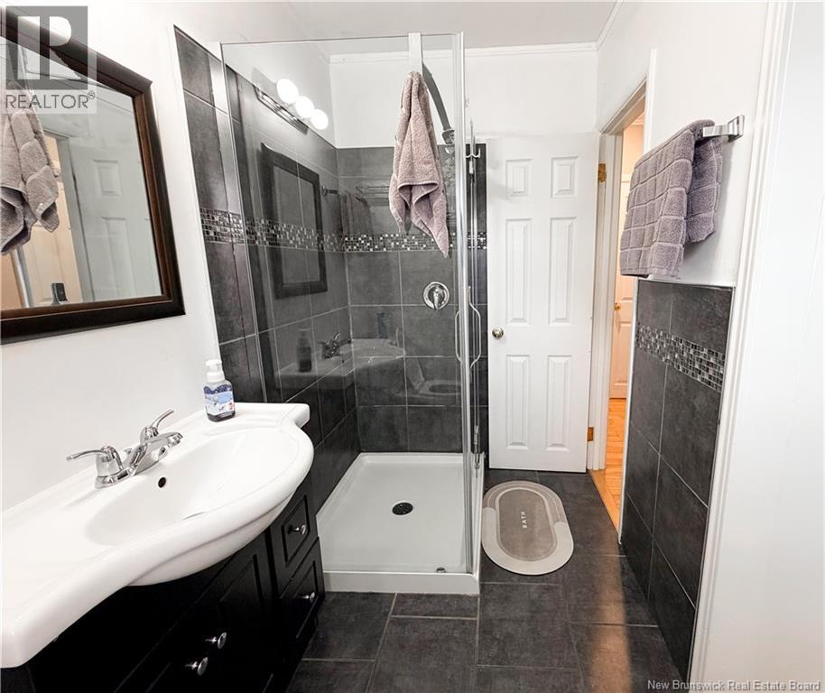 9 Stanley Street Property Photo 23