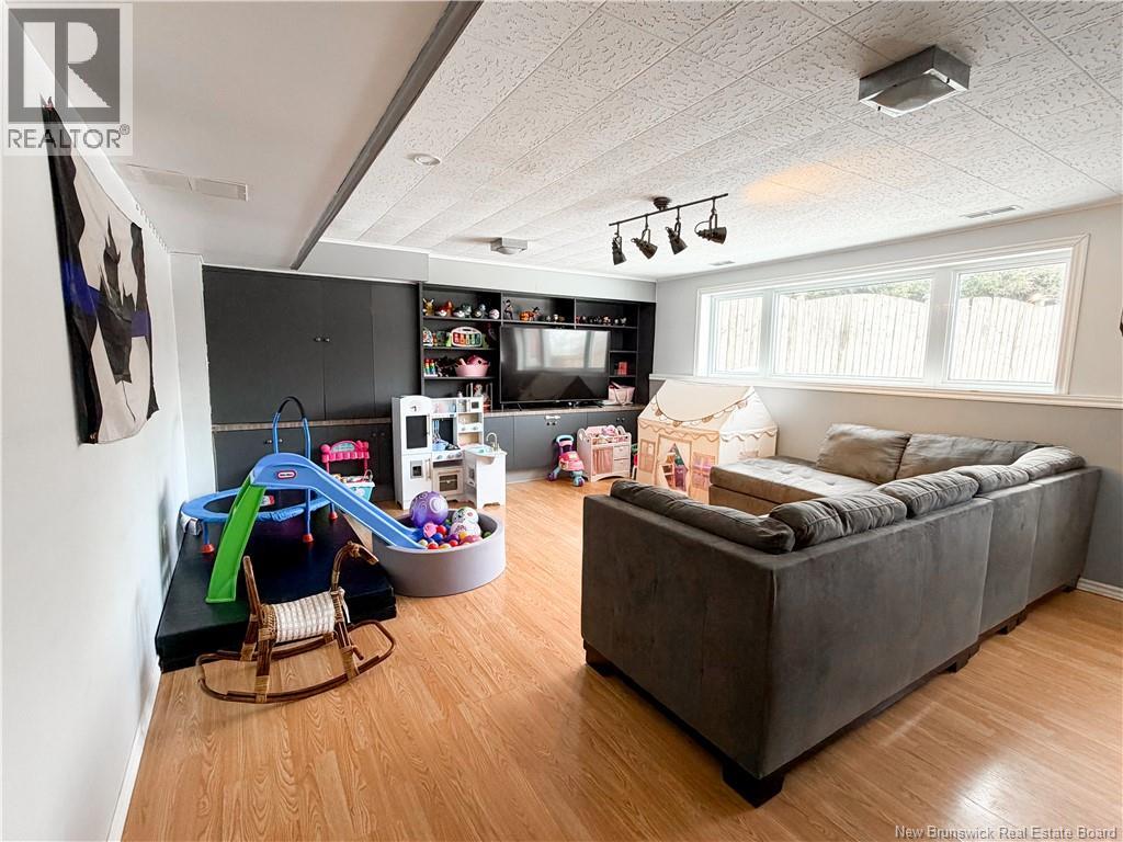 9 Stanley Street Property Photo 30