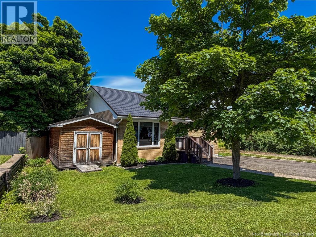 9 Stanley Street Property Photo 42