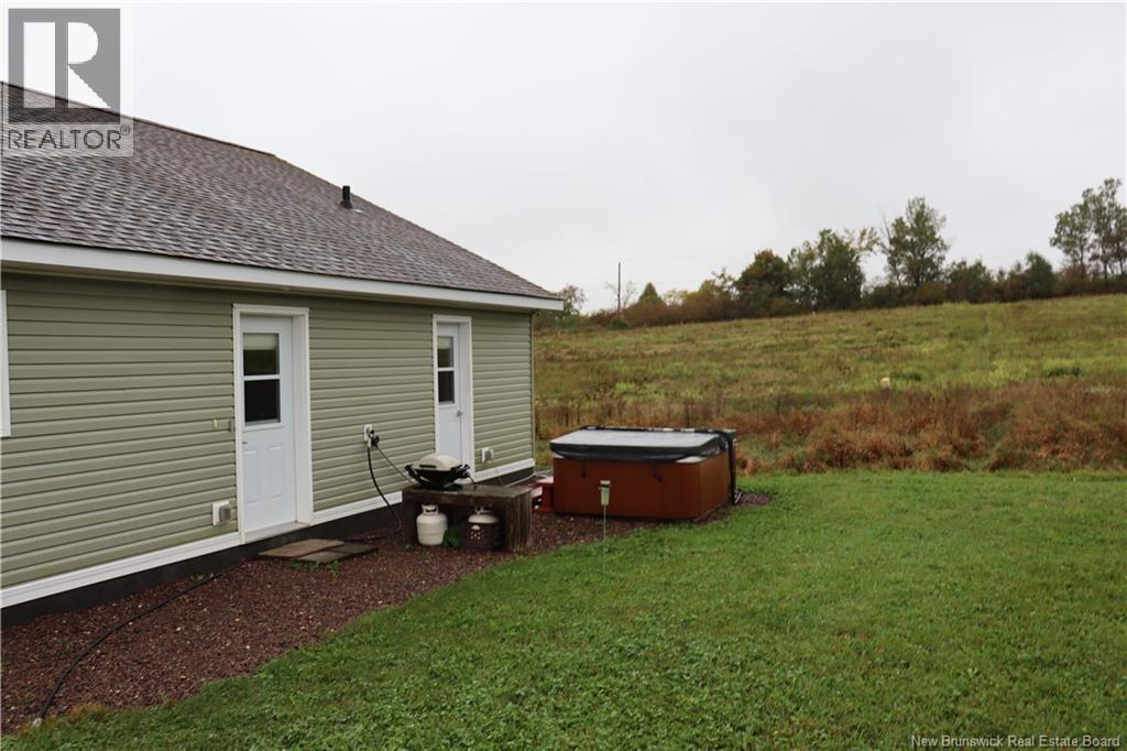 1991 121 Route Property Photo 3