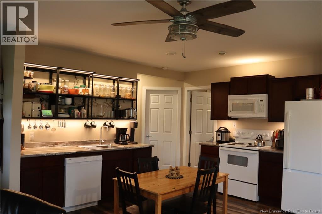 1991 121 Route Property Photo 12