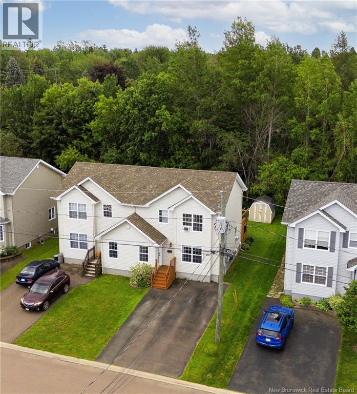 101 Merlot Crescent Property Photo 2