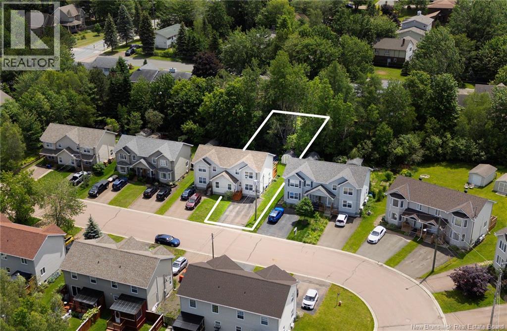 101 Merlot Crescent Property Photo 4