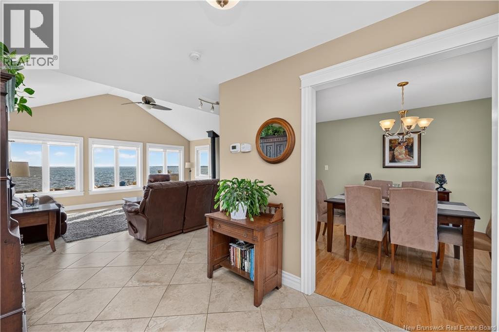 3 Helene Road Property Photo 6