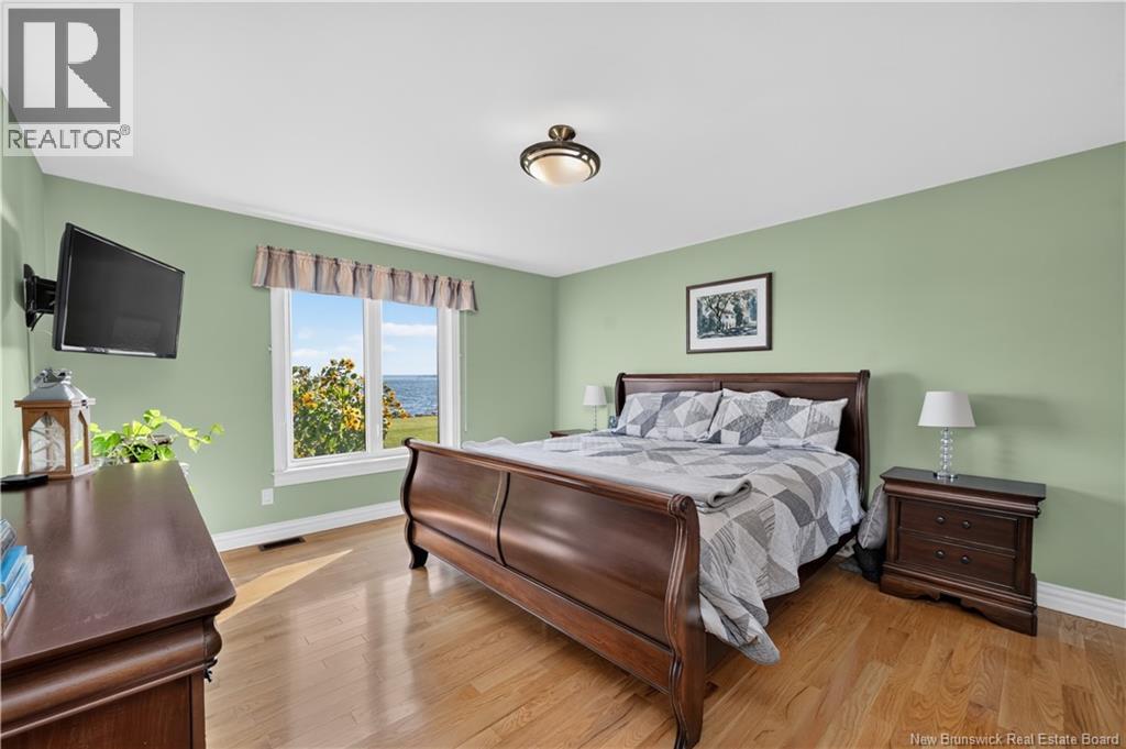 3 Helene Road Property Photo 12