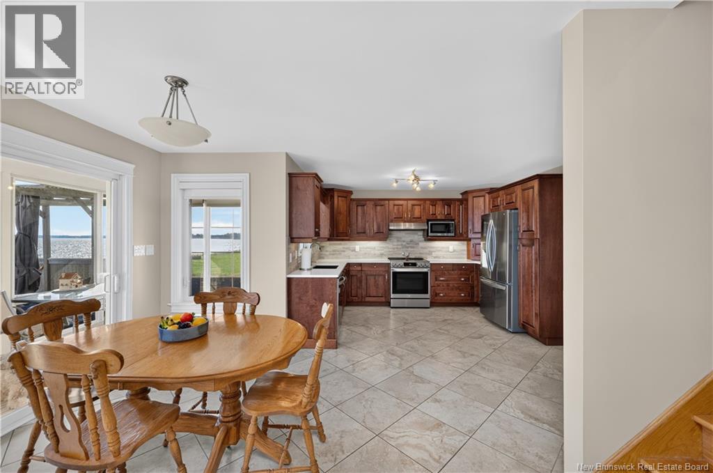 3 Helene Road Property Photo 16