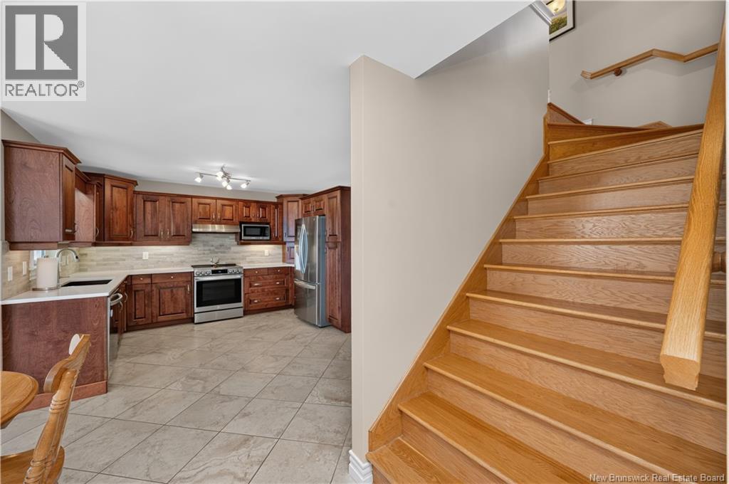 3 Helene Road Property Photo 20