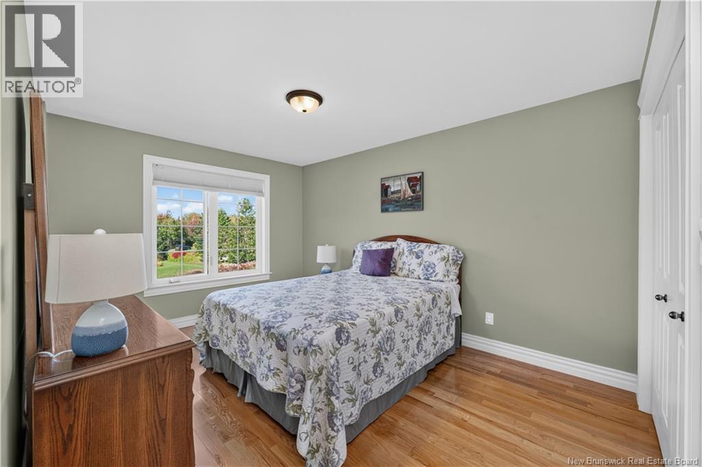 3 Helene Road Property Photo 24