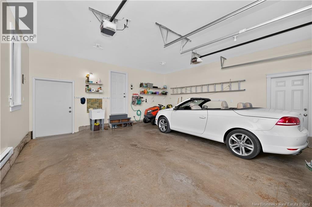 3 Helene Road Property Photo 32
