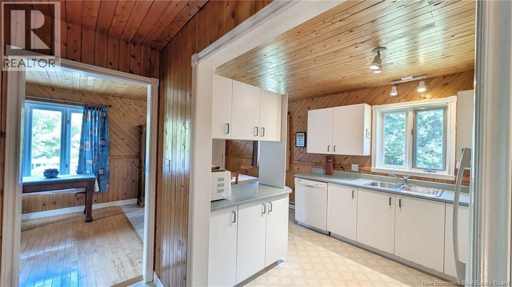 7997 Rue Saint-paul Property Photo 4