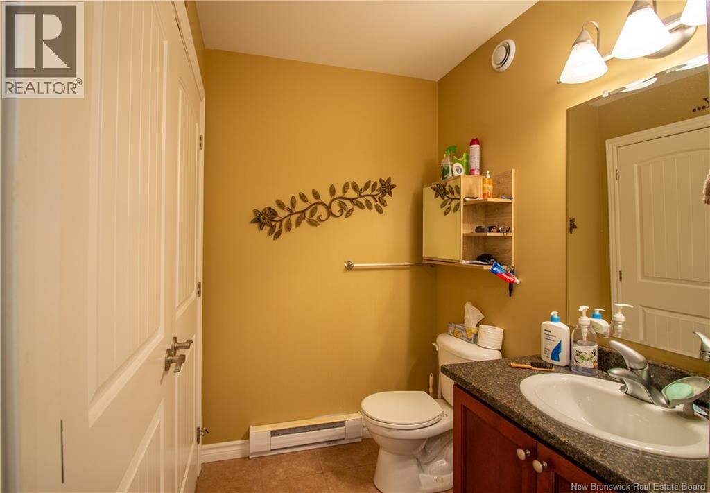 60 Walker Crescent Property Photo 6