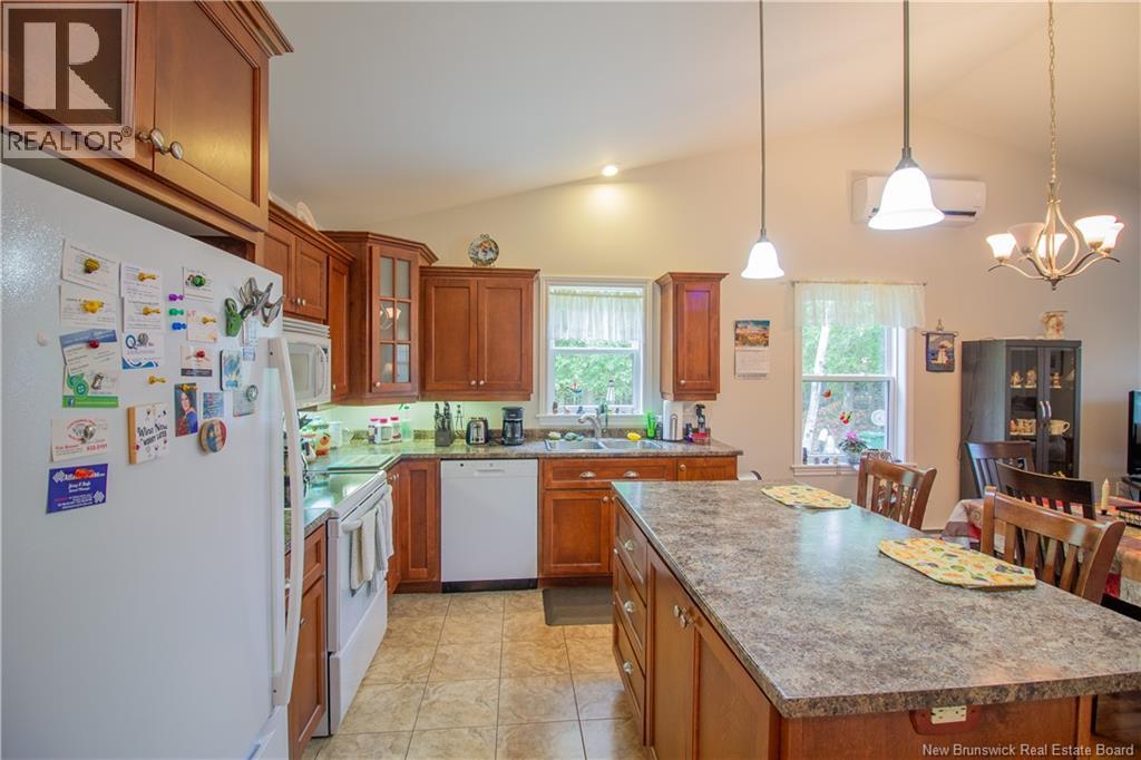 60 Walker Crescent Property Photo 17