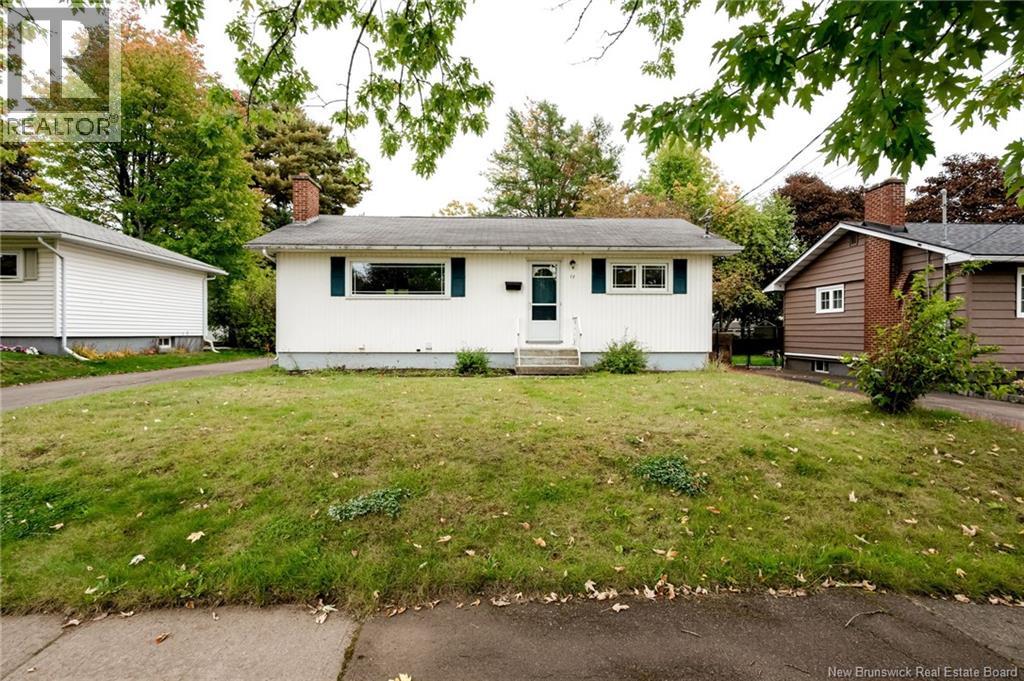 17 Bissett Avenue Property Photo 1