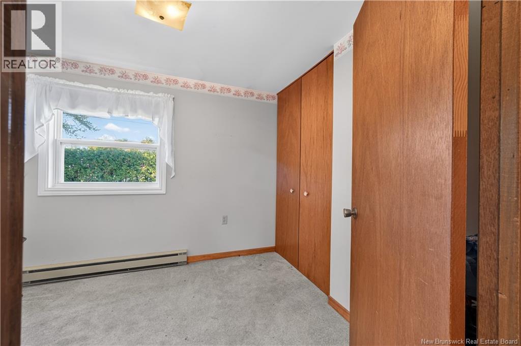 6 Clearwater Street Property Photo 12