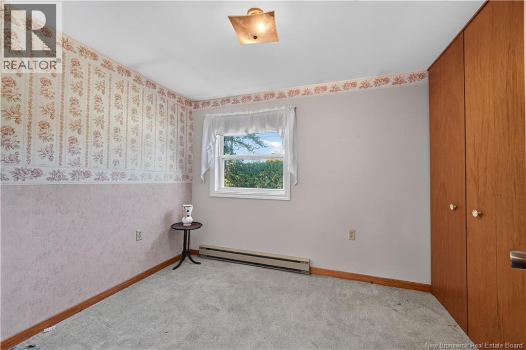 6 Clearwater Street Property Photo 13