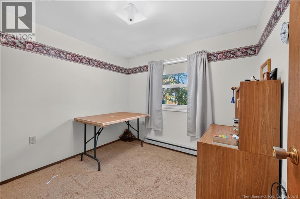 6 Clearwater Street Property Photo 14