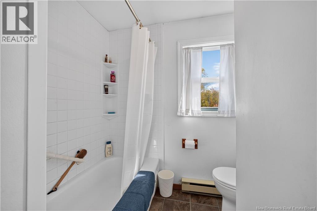6 Clearwater Street Property Photo 20