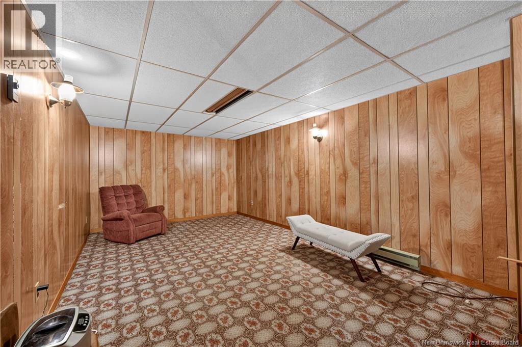6 Clearwater Street Property Photo 24