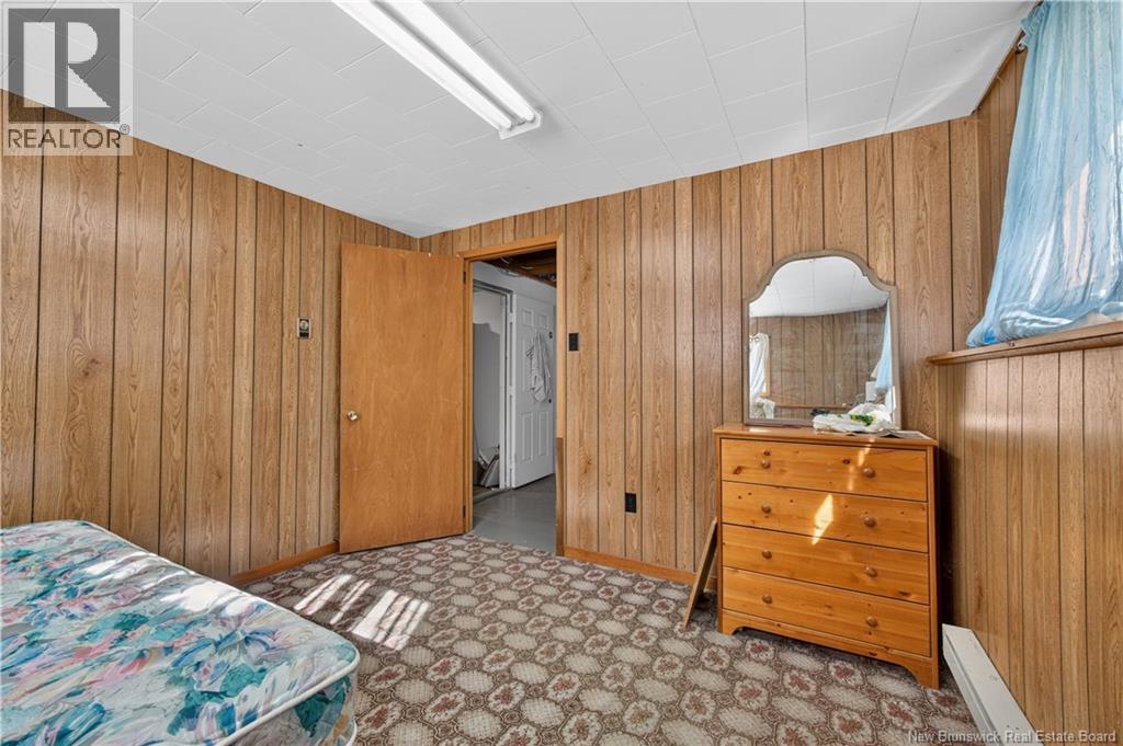 6 Clearwater Street Property Photo 27