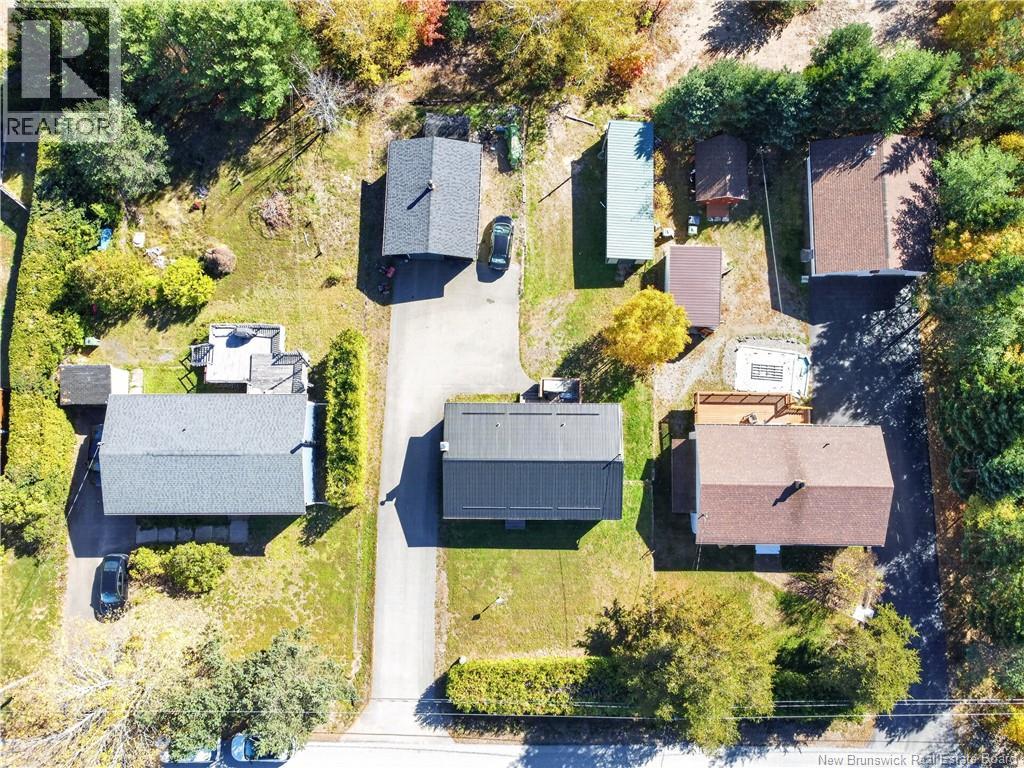 6 Clearwater Street Property Photo 40
