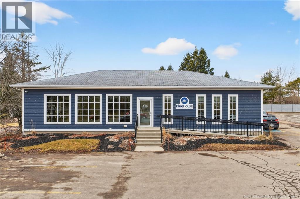 710 Elmwood Drive