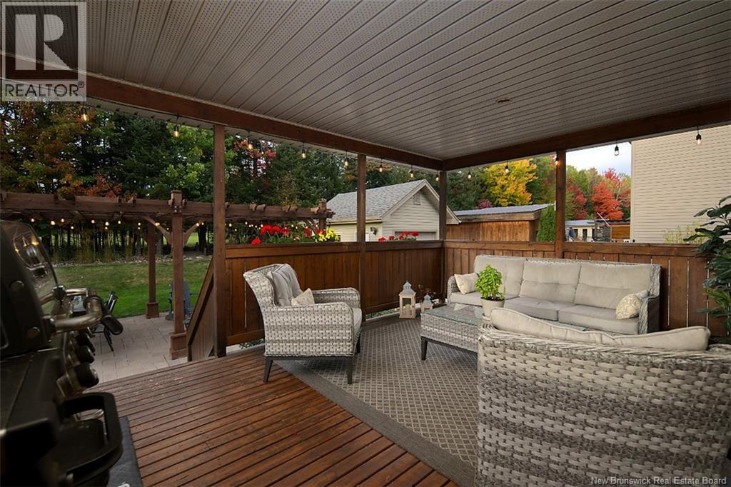 101 Summerhill Row Property Photo 48