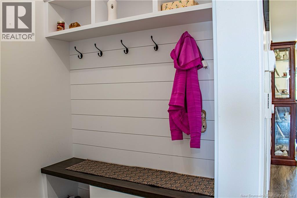 20 Lynda Lane Property Photo 11