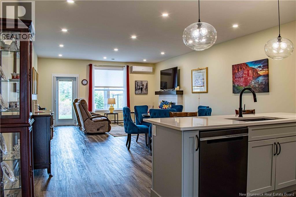 20 Lynda Lane Property Photo 12