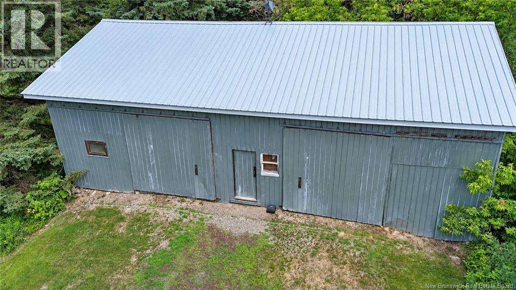 2422 105 Route Property Photo 45