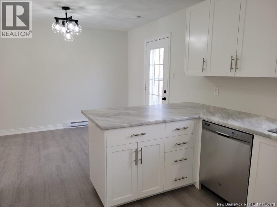 29 Thaddee Street Property Photo 4