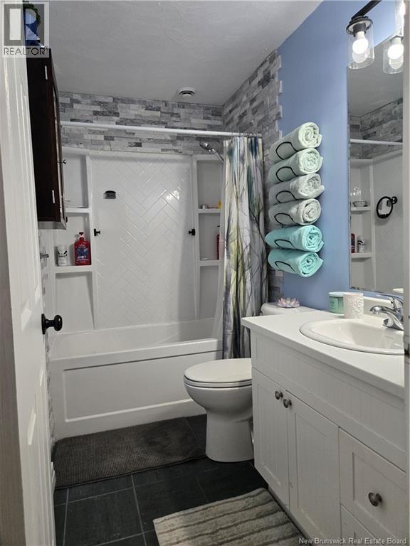 29 Thaddee Street Property Photo 19