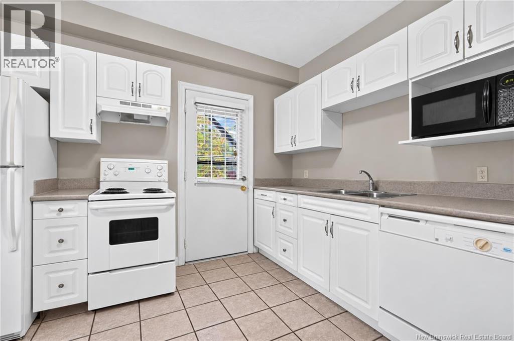 371 Lutz Street Property Photo 25