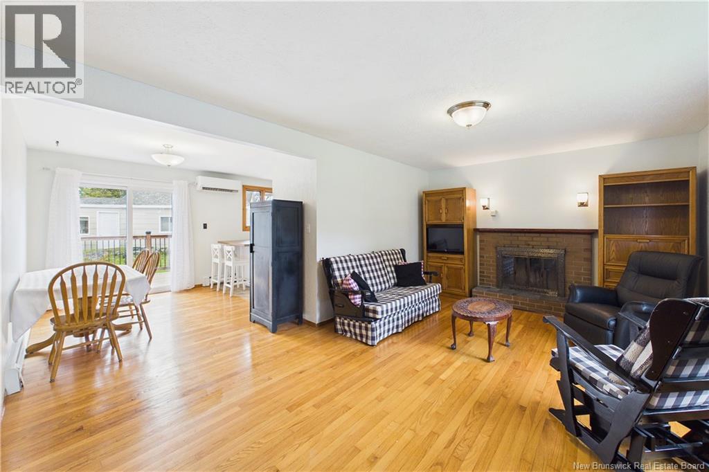 460 Lawrence Street Property Photo 5
