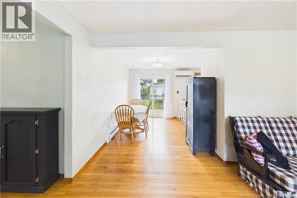 460 Lawrence Street Property Photo 8