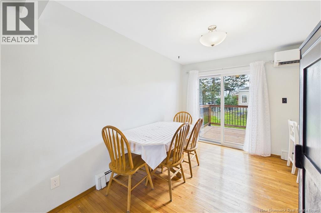460 Lawrence Street Property Photo 9