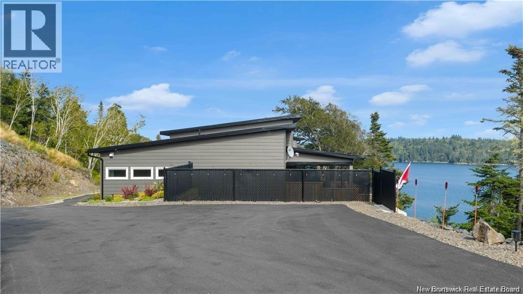 30-15 Waites Lane Property Photo 6